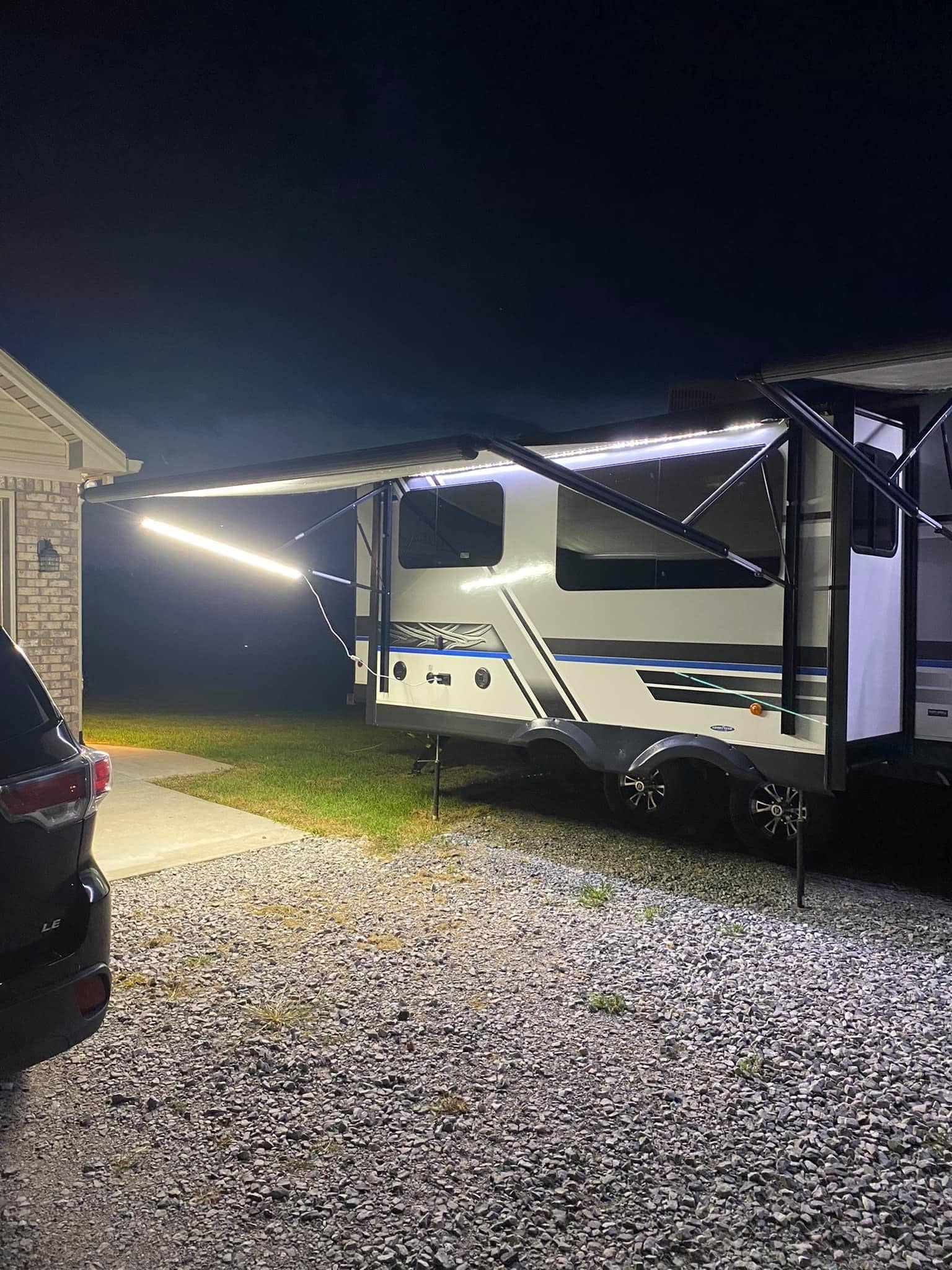 Camper / Awning Lights Lizard Lit Pit Lights
